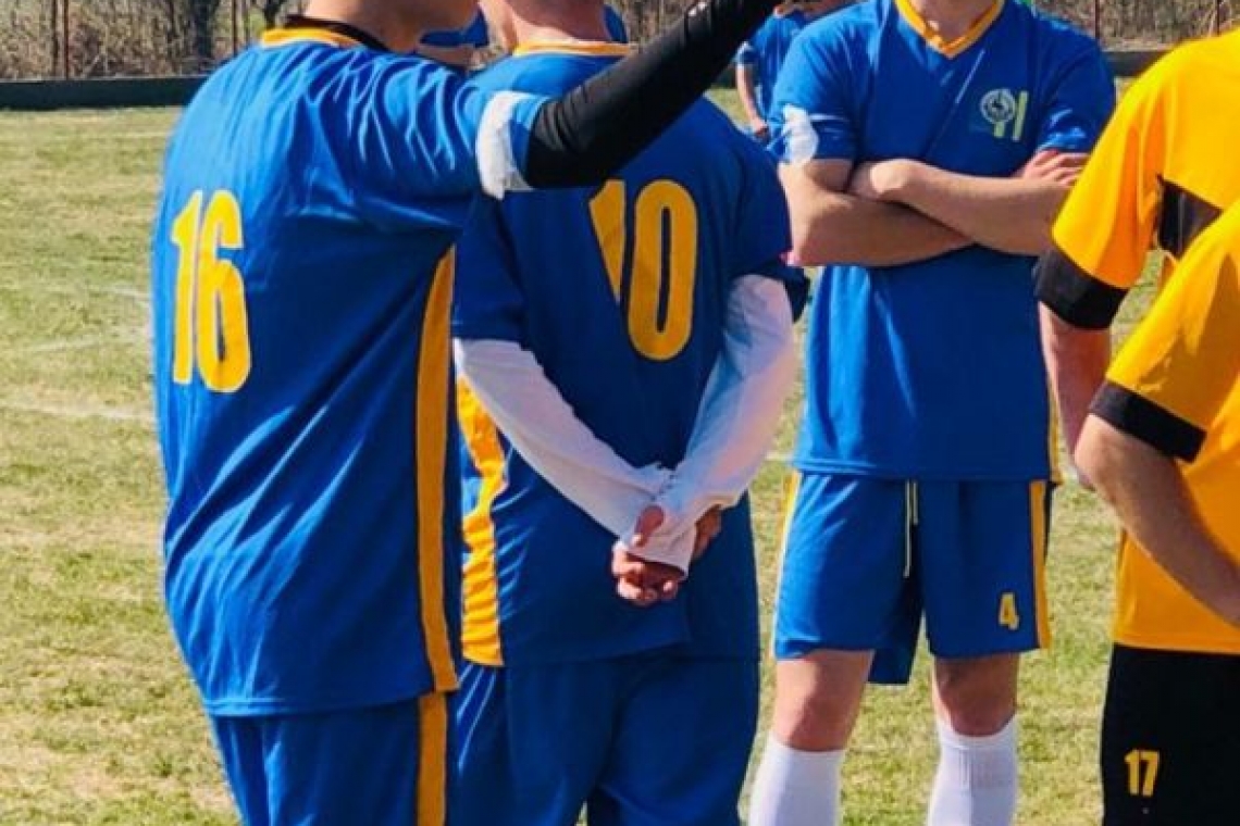 Fotbaliștii protestează împortiva modului în care primarul Adrian Dobre tratează problema termoficării în Ploiești