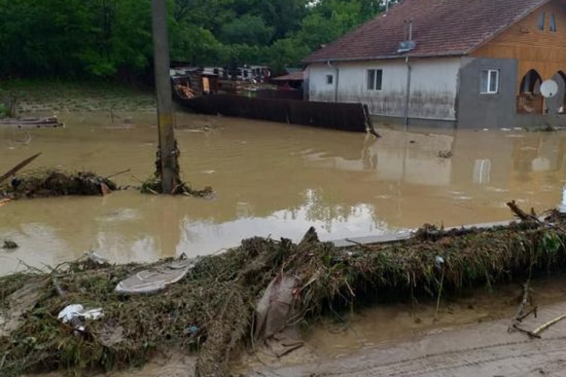 E mai rău decât credeam! Prahova a intrat sub Cod Roșu până sâmbătă la ora 10.00!
