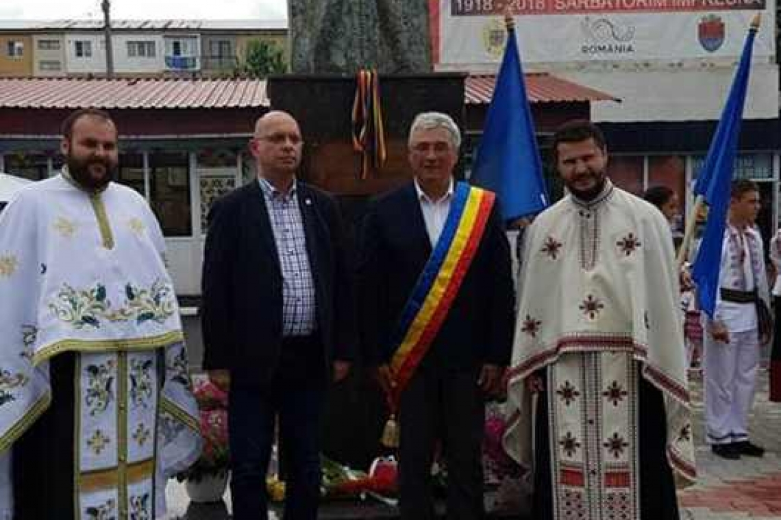 Bustul domnitorului român Constantin Brâncoveanu a fost dezvelit de Ziua Copilului în comuna Filipeștii de Pădure