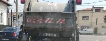 E cam singura soluție să scăpăm de orașul în care miroase a gunoi!