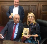 Mircea Cosma a lansat astăzi, la Ploiești, primul volum al cărții ”Jurnalul Cavalerului”