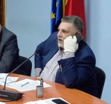 Doar moaștele îl mai salvează pe primarul Adrian Dobre!