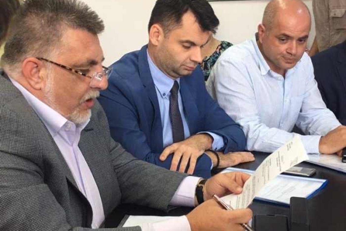 I-a nenorocit pe ploieșteni! Primarul Adrian Dobre ar trebui să demisioneze!