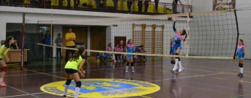 Micile voleibaliste de la CSM Ploiești au debutat cu dreptul în noul sezon competițional