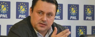 Vom avea ”Primari la Cuțite” pe malurile Dâmbului?