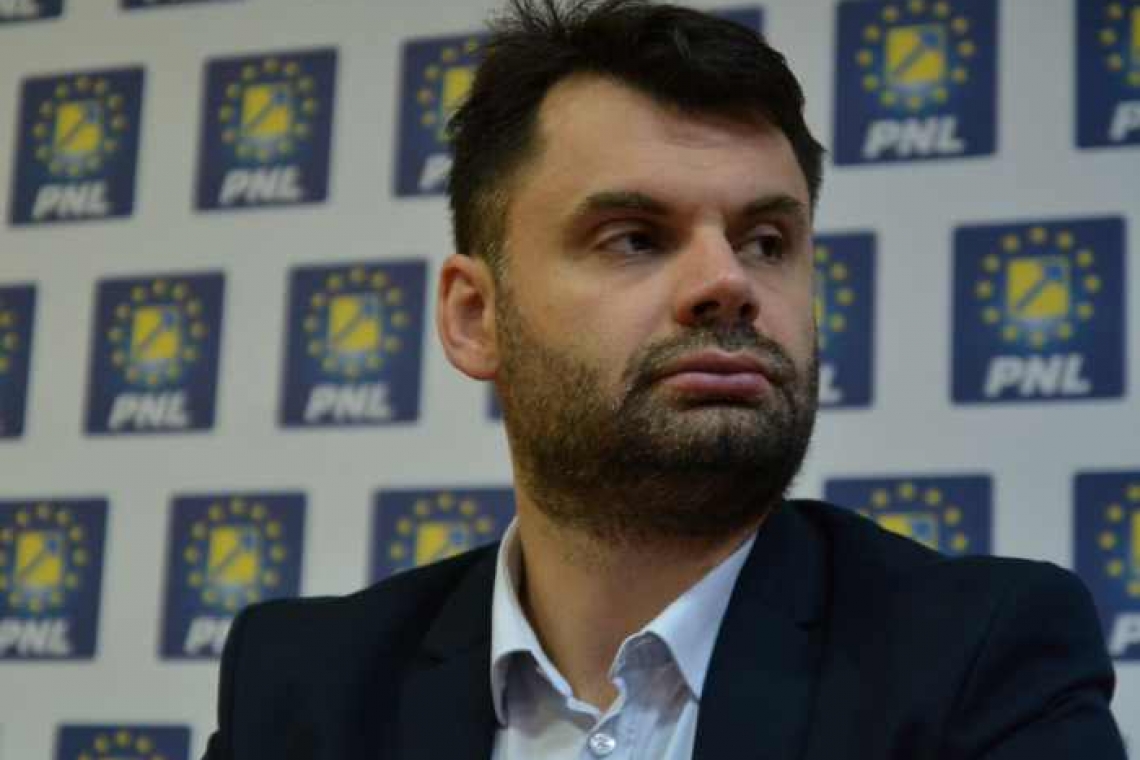 Cum l-a lucrat Adrian Dobre pe prietenul datorită căruia este acum primar al Ploieștiului?