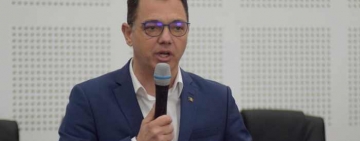 Șomerul de lux Ludovic Orban va găsi repede un prieten care să-l angajeze part-time