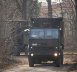 Militarii Bazei 2 Logistică ”Valahia” din Ploiești sprijină construirea spitalului mobil de la Institutul ”Ana Aslan”