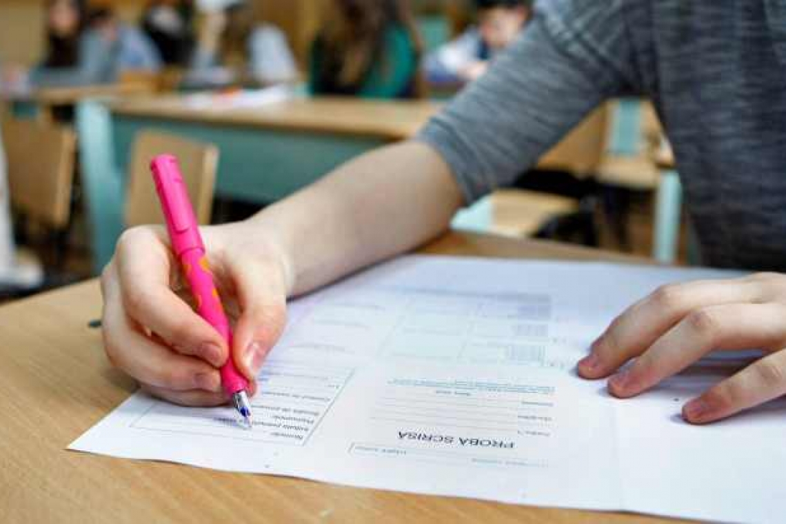 A început Evaluarea Națională! Primele informații din județul Prahova