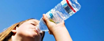 Covidu` pândește de după sticlele de apă din sălile de fitness