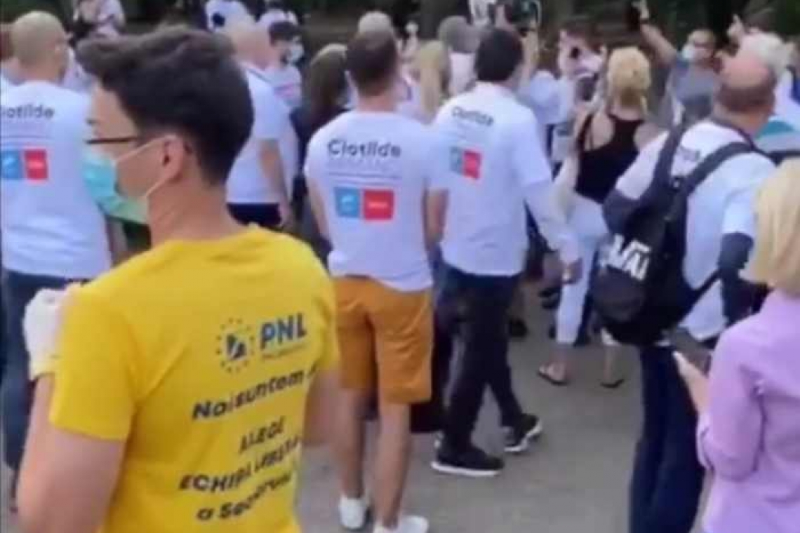 Disperare în cursa pentru ciolan! Neomarxiștii de rit securist s-au încăierat prin parcuri!