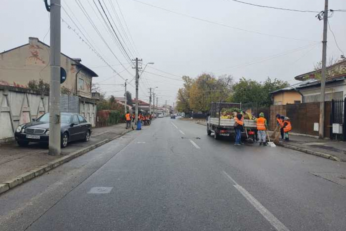 Programul de curățenie generală în Ploiești a continuat astăzi