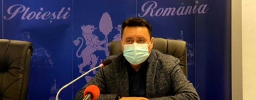 Ne-am cam săturat de comunicate inerte cu domnul a făcut și a dres! Hai să vedem cum e și altfel!