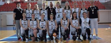 Baschetbalistele U15 de la CSM Ploiești sunt vicecampioane ale României