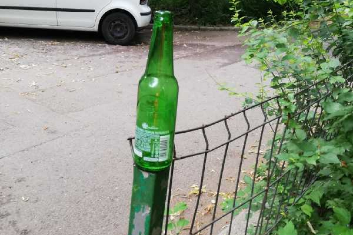 Cum au descoperit ploieștenii berea la gard sau pe gard?