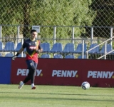 Încă un fotbalist a părăsit cantonamentul Echipei Naționale de Fotbal a României 